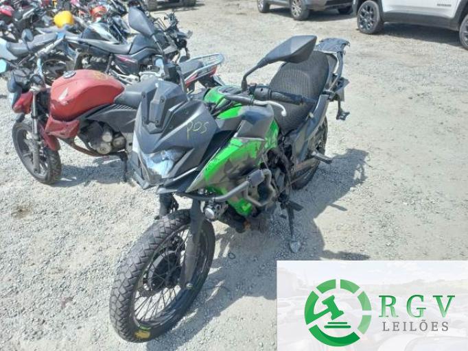 KAWASAKI VERSYS-X 18/18