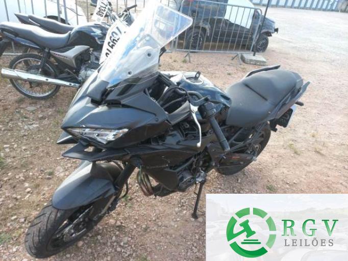 KAWASAKI VERSYS 23/23
