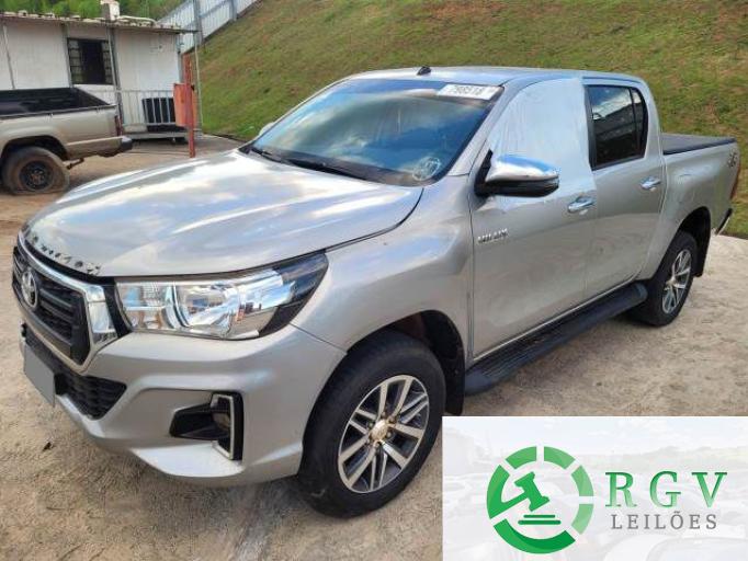 TOYOTA HILUX CD 18/18