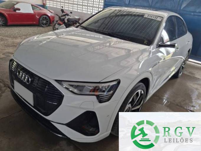 AUDI E-TRON SPORTBACK 21/21