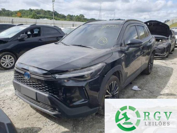 TOYOTA COROLLA CROSS 24/25