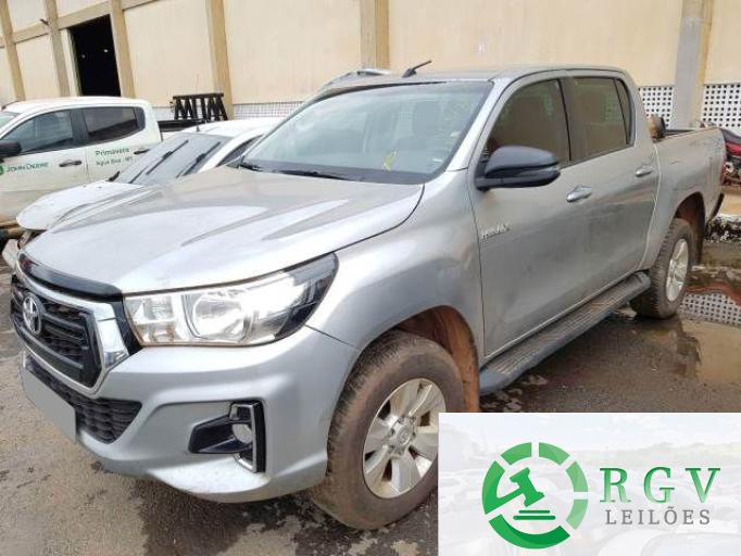 TOYOTA HILUX CD 20/21