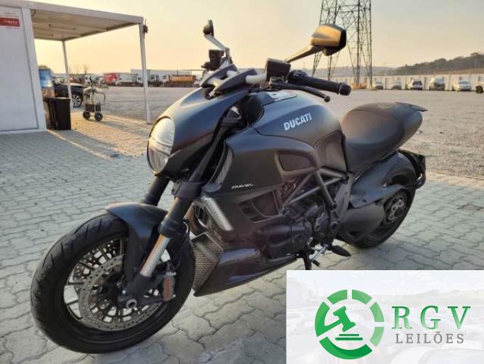 DUCATI DIAVEL 12/12